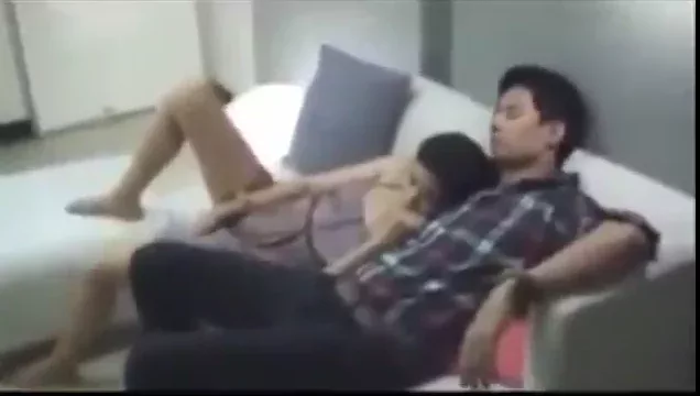Yandex Viral Ibu dan Anak Bareng Tetangga Wikwik